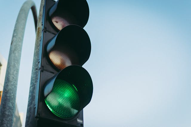 traffic light at intersection